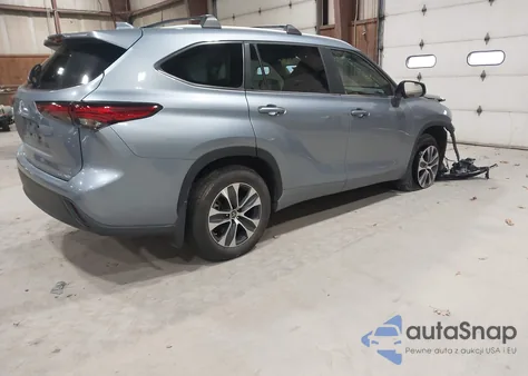 2023 Toyota Highlander Xle z USA, uszkodzony, nr VIN 5TDKDRBH4PS516938
